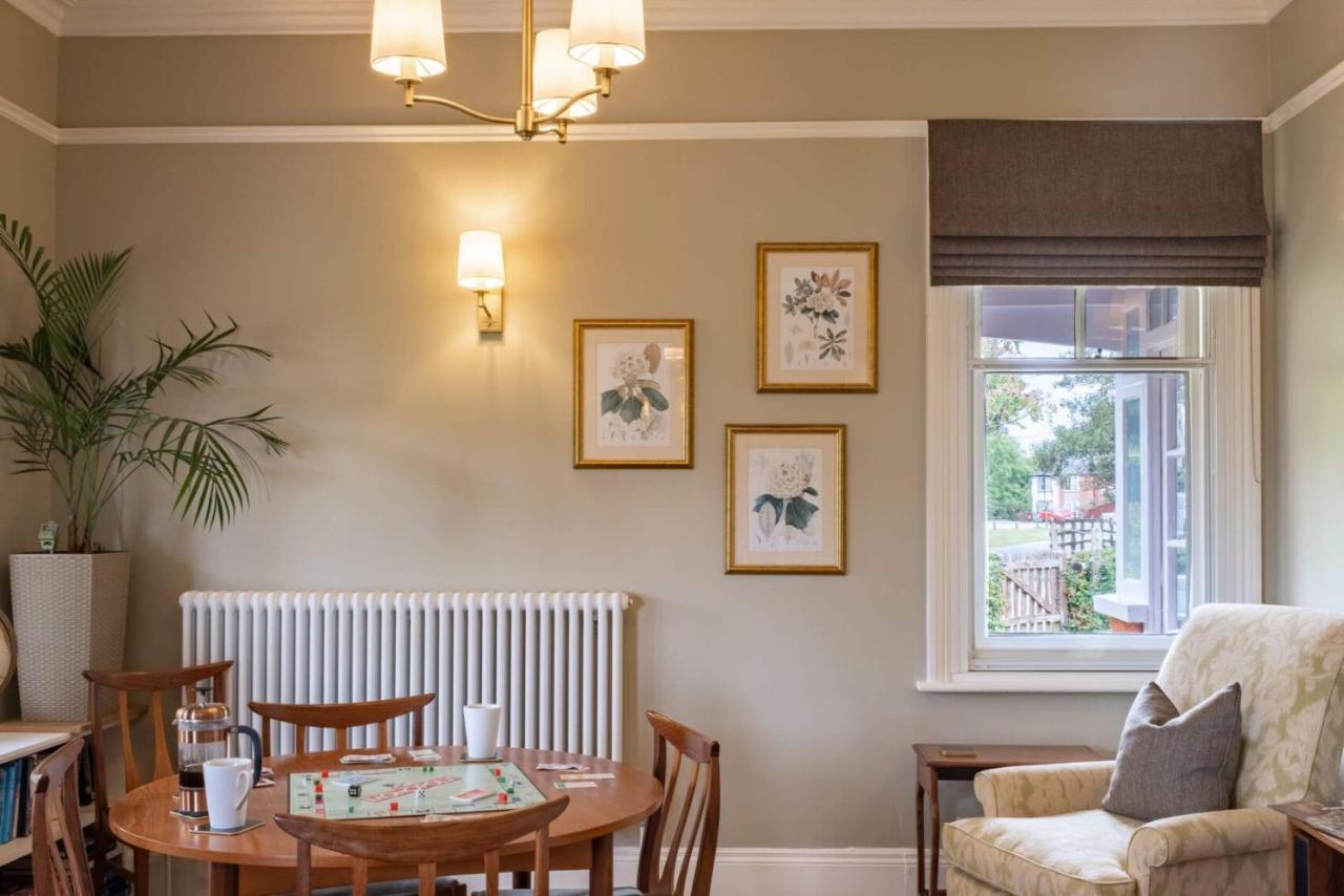 Surrey Lodge Брокенхърст Екстериор снимка